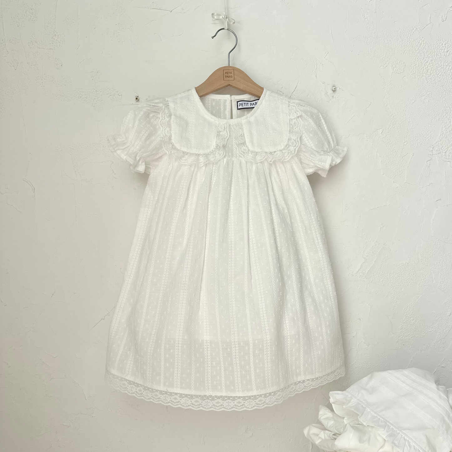 Robe Ava